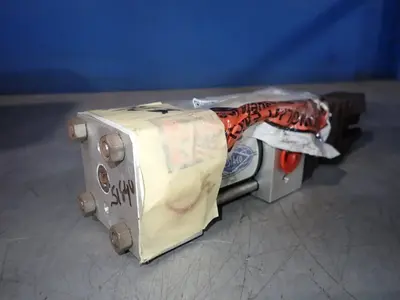 USED DESTACO 870B904711