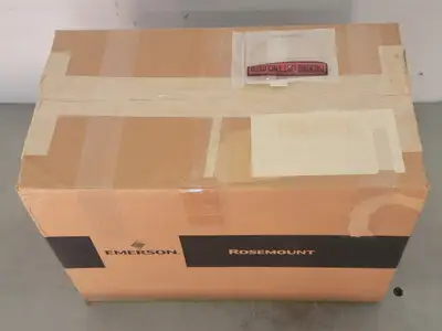 NEW ROSEMOUNT 2051L4AA0AD21AAK6M4