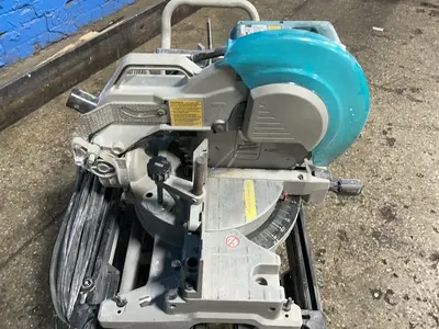 Used 2002 MAKITA LS1221 Miter Saws Ohio US | HGR 24 #1263324