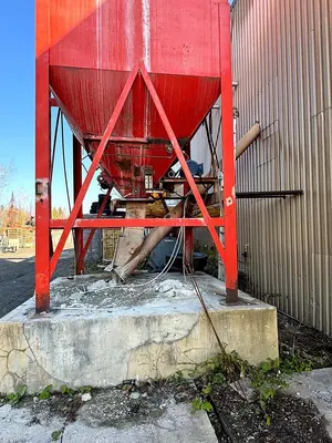 Used _UNKNOWN_ _UNKNOWN_ Cement Silo Quebec CA | DIT Equip #1412372