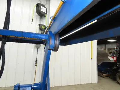 Used VESTIL _UNKNOWN_ Misc Lifts Indiana US | Arrow Industrial #1408597