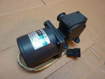 USED ORIENTAL MOTOR 4RK25C-25RB