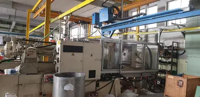 Used 2001 KRAUSS MAFFEI KM 300-1400 C1 Injection Molding Machines CZ | Amaron s.r.o. #1061786