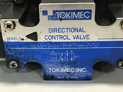 USED TOKIMEC DG4V-3-2A-M-P7-H-7-52