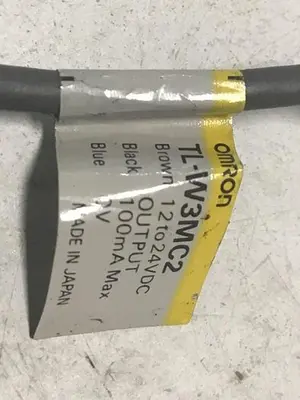 USED OMRON TL-W3MC2