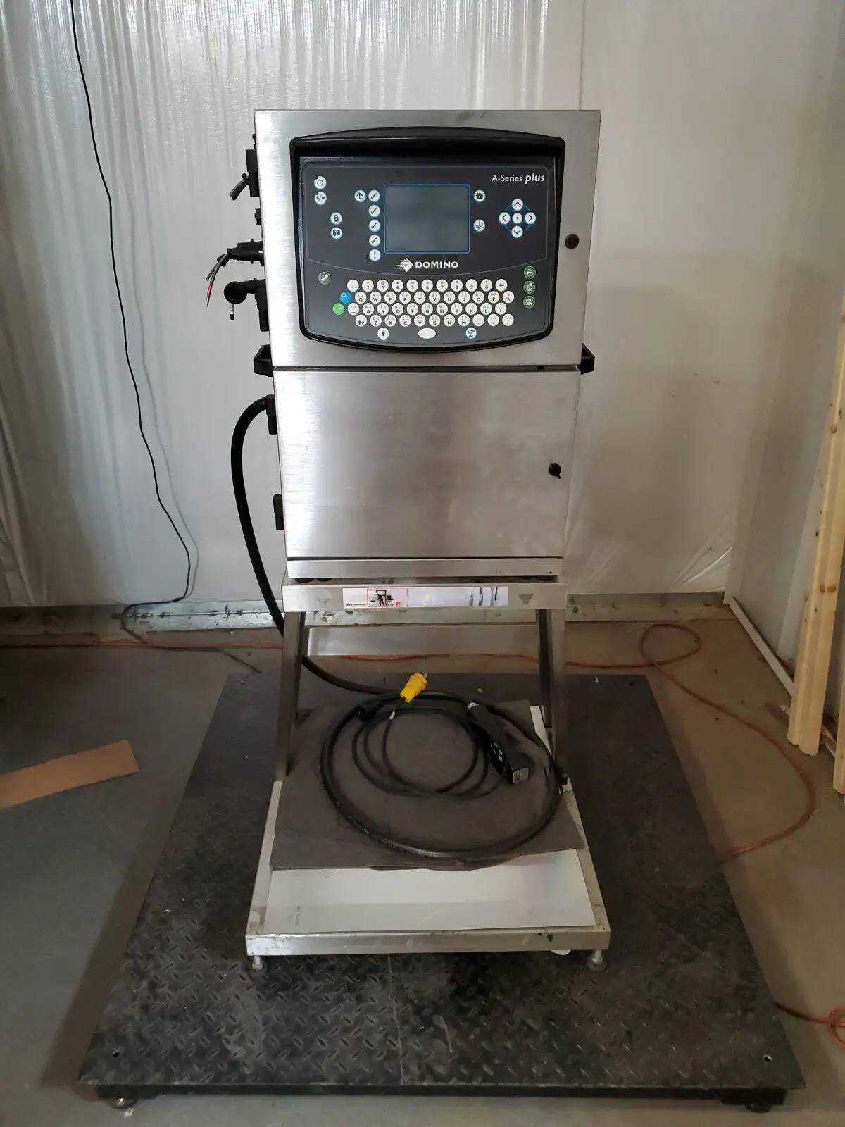 USED Domino A200+