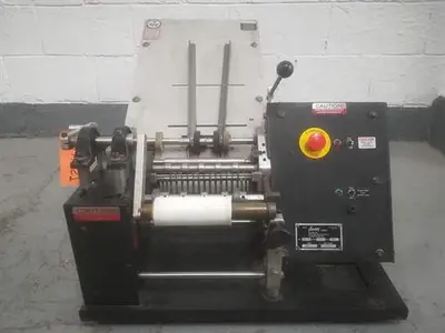 Labelette model M20 labeler