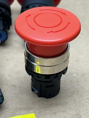 (6) IDEC Heads For HW1B-V401 -R (Red) Push Button NNB Fast Shipping! + Warranty