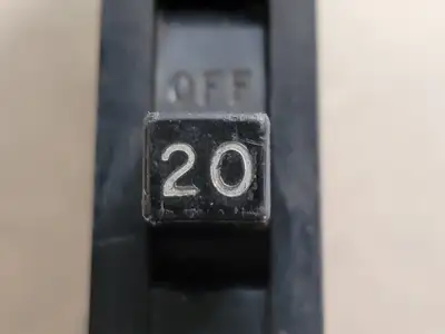 USED ZINSCO Q120