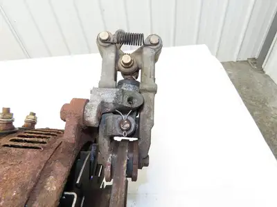 Toyota 14120-12181-71 Forklift Left Front Drive Axle & Motor 5-Lug Off 5FBE15