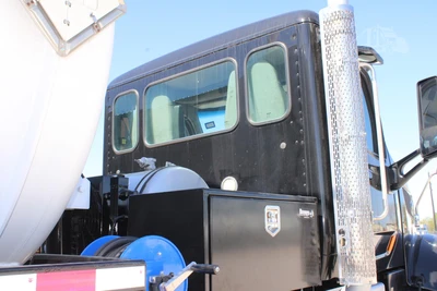 Used 2019 PETERBILT 567 Tractors & Trailers Texas US | Roll Off Truck World #1486370