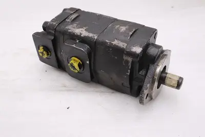 3269121137 Parker Commercial Intertech Gear Pump STOCK H1836