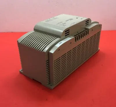 OMRON S82K-24024 POWER SUPPLY INPUT 120/240 OUTPUT 24 VDC 10A. 4B