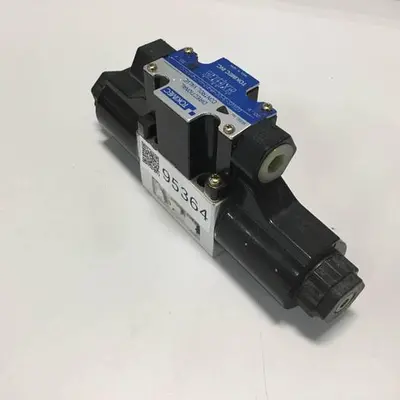 USED TOKIMEC DG4VS-3-0C-M-P7-H-7-P12-52