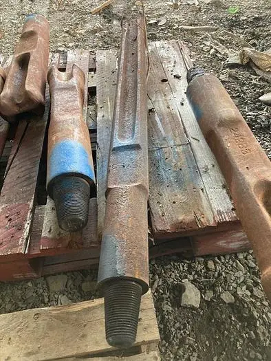 Used AFTERMARKET 5-7/8" X 52" CABLE TOOL CHISEL BIT Tool Bits Pennsylvania US | East West Machinery & Drilling #1417236