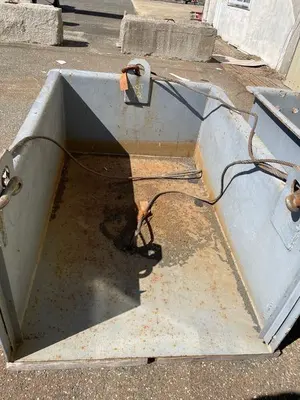 STEEL CRANE LIFTING BOX CRATE: STOCK #22974