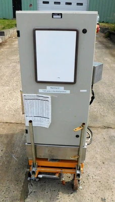 USED HOT POUR FILLER HOT POUR TANK FILLER