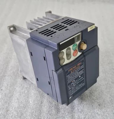 Used FUJI ELECTRIC FRN2.2C1S-2J Electronics & Components Ohio US | Great American Equipment Company #1356804