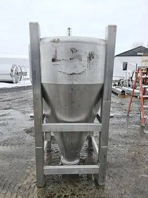 Used 310 Gallon Tank (Tote), Stainless Steel