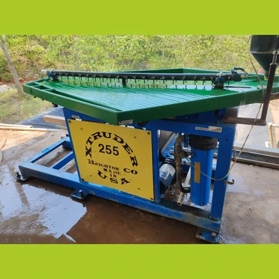 USED 2013 MSI XTRUDER 255