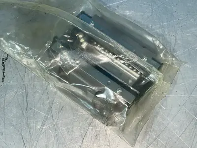New | in-Stock THK SR25TB1SS(GK) BLOCK Tooling & Accessories (Other) Ohio US | HGR 24 #1300767
