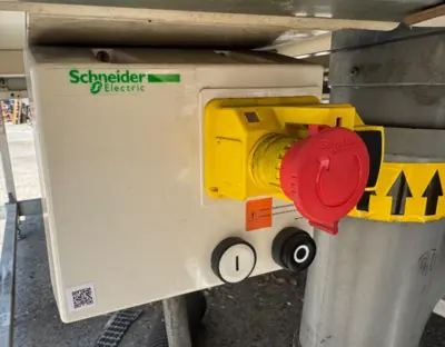 Schneider Electric _UNKNOWN_ Circuit Breakers | Amiron Machinery (1)
