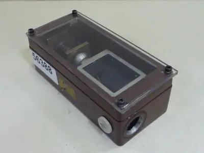 USED BINDER 1721504A02