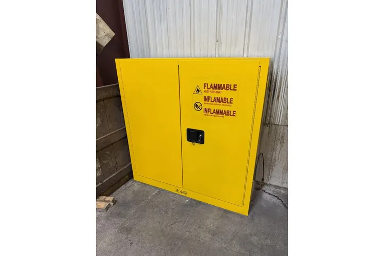 Used _UNKNOWN_ _UNKNOWN_ Hazardous Storage Units Utah US | KD Auctions #1553966