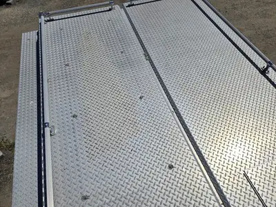 USED 2001 HME 1871 SER
