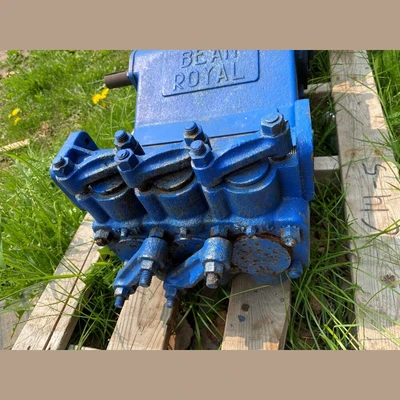 USED LONGYEAR 24