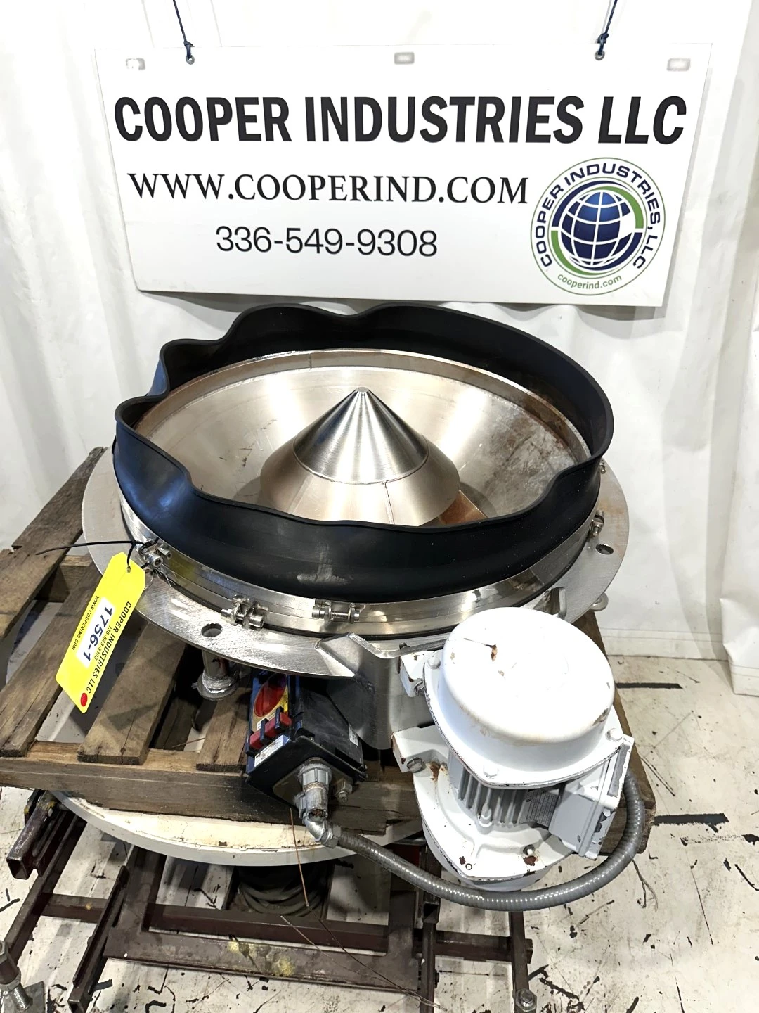 Used _UNKNOWN_ VIBRATIONSBODEN 800 TYPE B MD EX A212 Vibratory Feeders West Virginia US | Cooper Industries #1409620