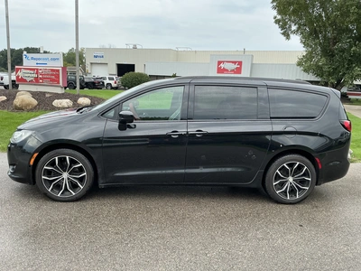 Used 2019 CHRYSLER PACIFICA Vans Michigan US | Miedema Asset Management Group #1402791