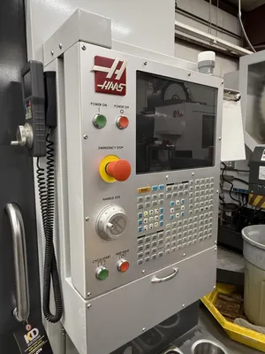 2020 HAAS UMC-500 Vertical Machining Centers (5-Axis or More) | Machinery Resources International (17)