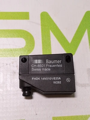 BAUMER CH-8501 FHDK 14N5101/S35A DIFFUSE PHOTOELECTRIC SENSOR