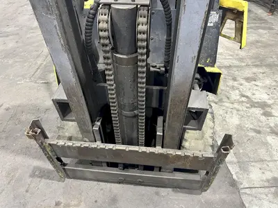 USED YALE