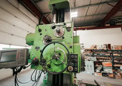 TOS W100 Boring Mill (50 Taper)