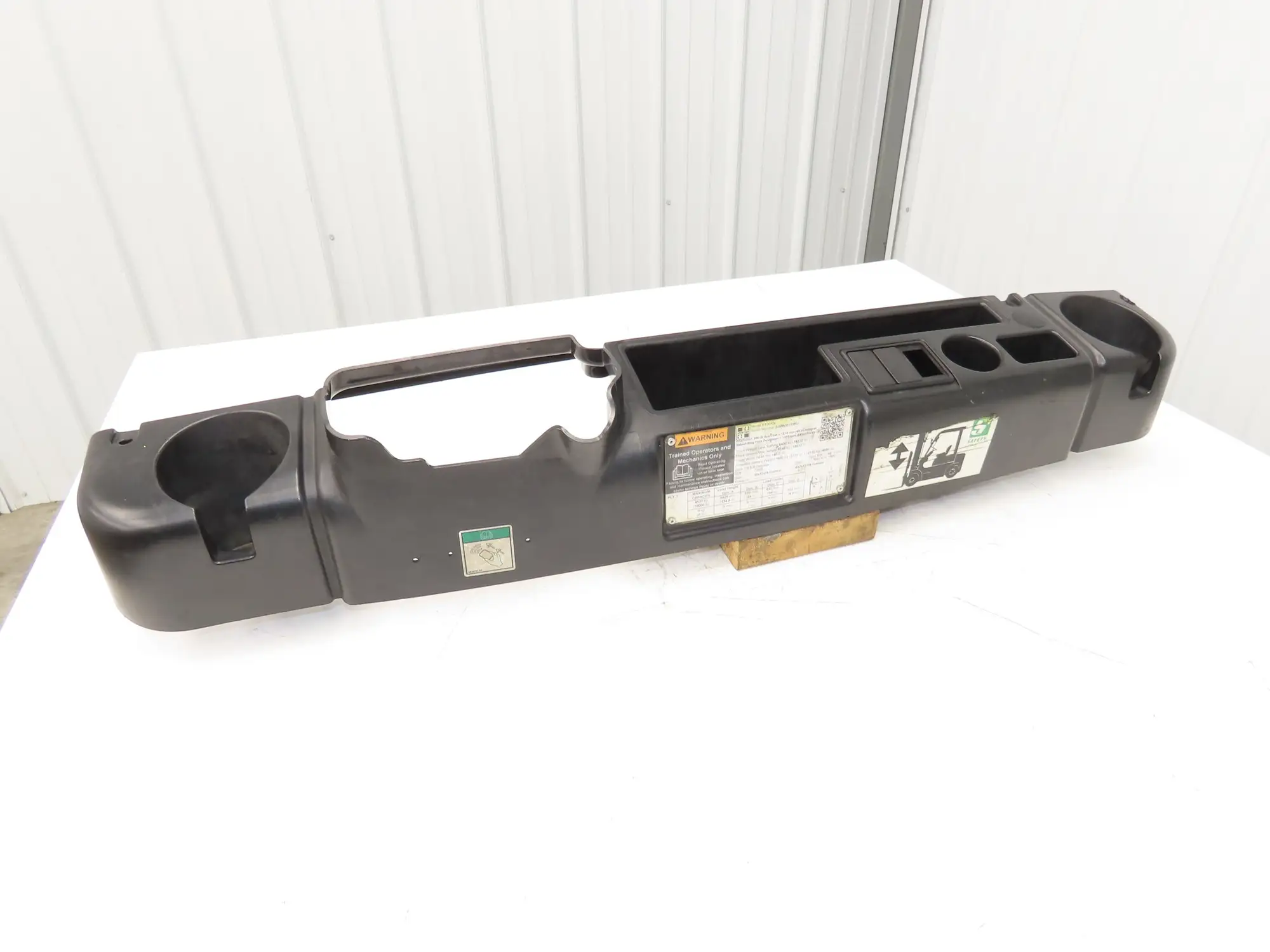 Hyster E100XN Forklift Dash Plastic Shroud Cover With Cupholders