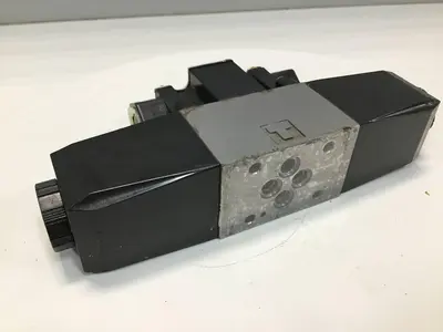 USED VICKERS DG4VC36CMPS2H750JA100