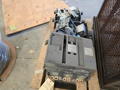 Used _UNKNOWN_ _UNKNOWN_ Circuit Breakers Indiana US | Myron Bowling Auctioneers Inc #1503987