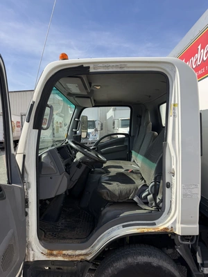 Used 2016 ISUZU NPR HD Box trucks Ohio US | Miedema Asset Management Group #1709383