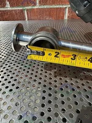 USED 3 ITT PURE FLO ADVANTAGE STAINLESS STEEL DIAPHRAGM VALVE W/ 1" SANITARY FITTINGS