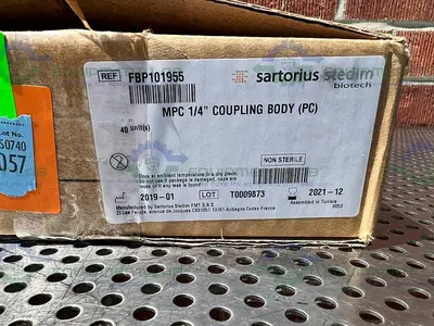 USED BOX OF 4 - SARTORIUS STEDIM FBP101955 MPC 1/4" COUPLING BODY