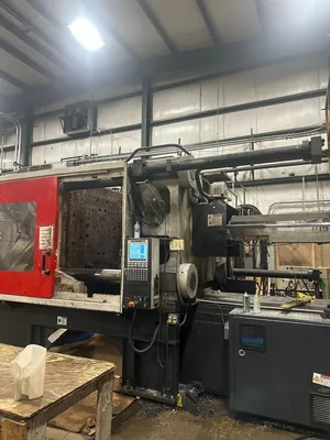 2002 MILACRON MM-880-116 Horizontal Plastic Injection Molding Machines | JYC MACHINERY (2)