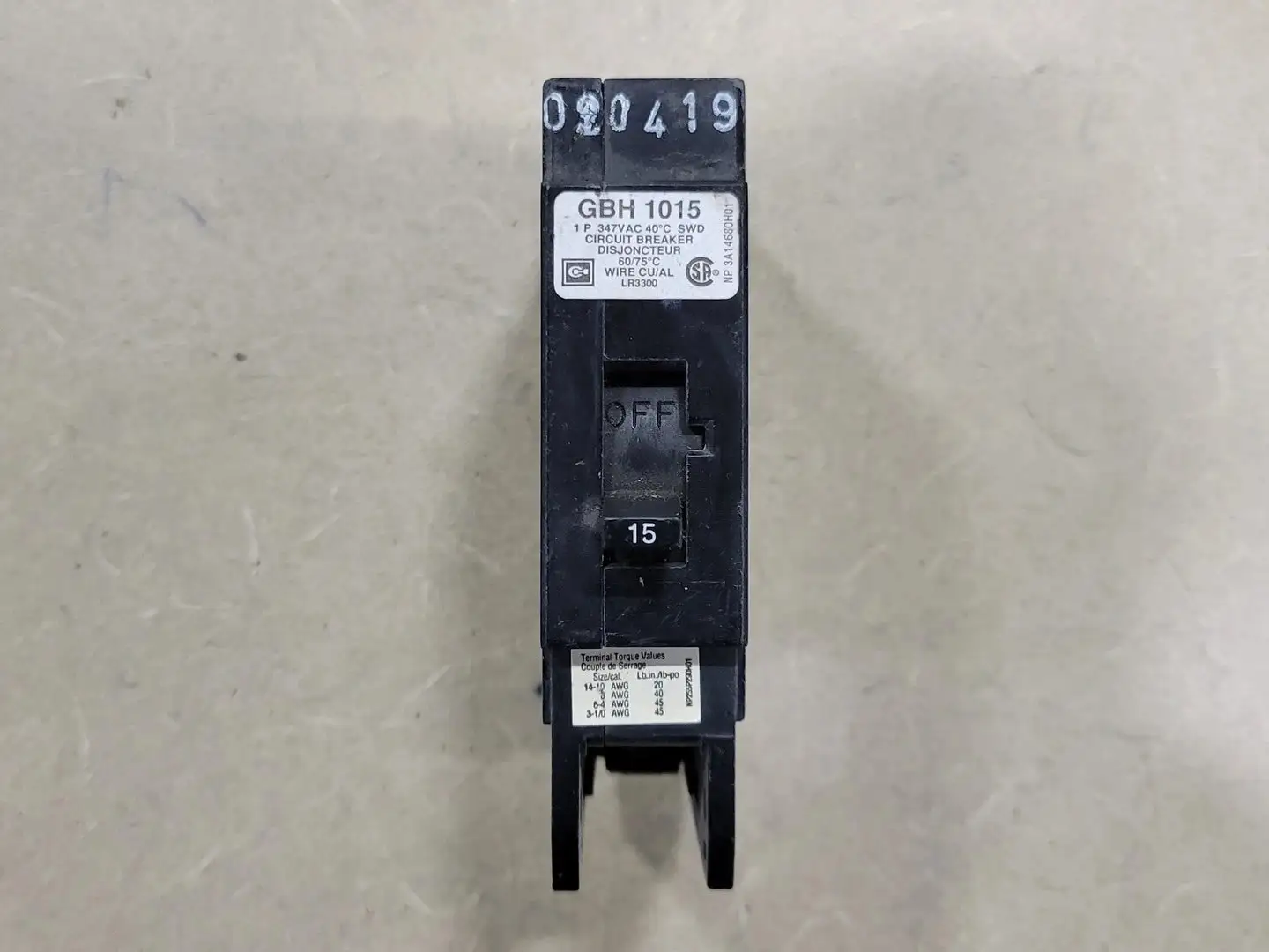 USED CUTLER-HAMMER GBH1015
