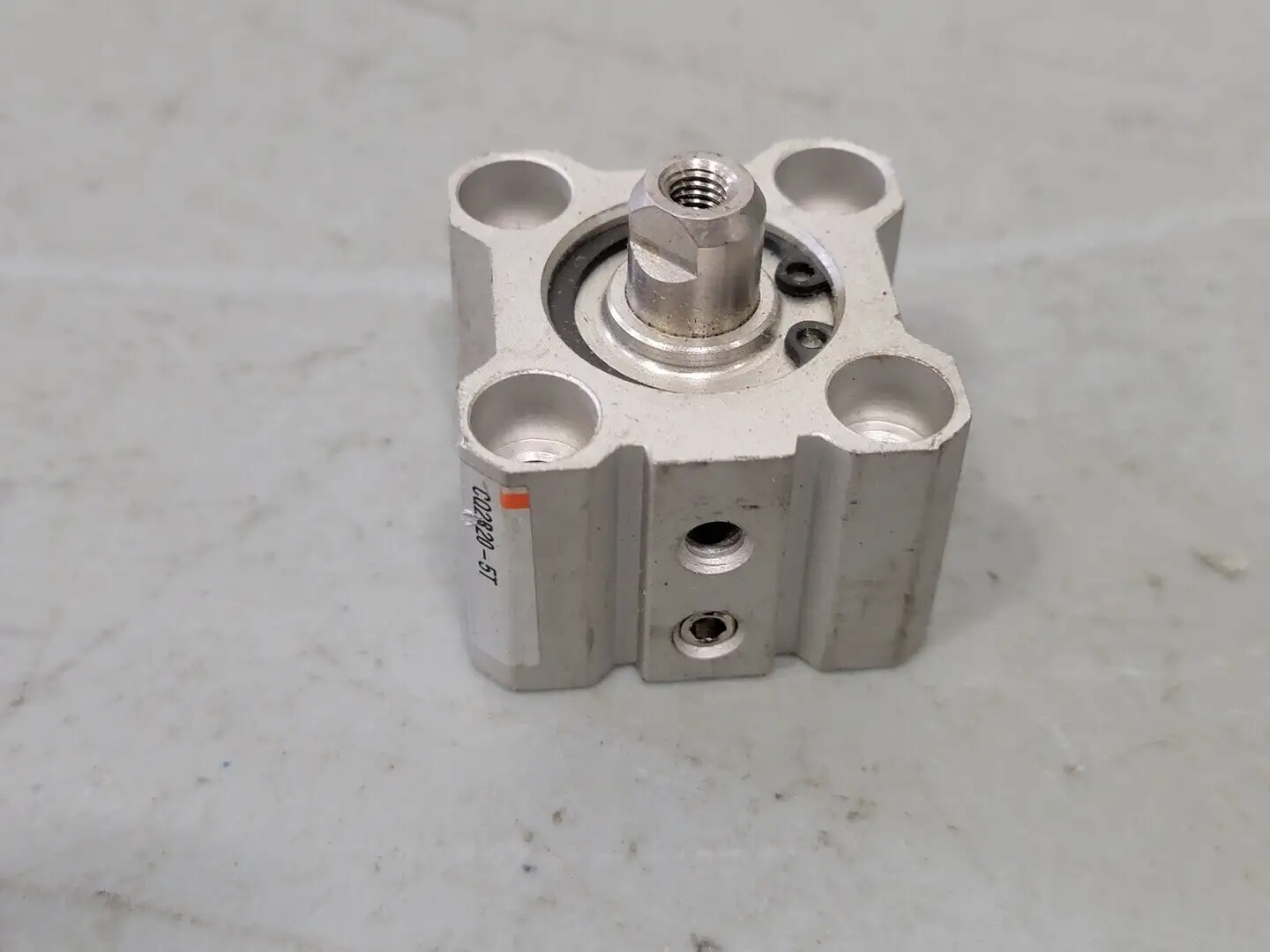 USED SMC CQ2B20-5T