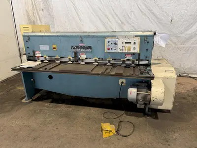 USED 1985 AMADA M-2060