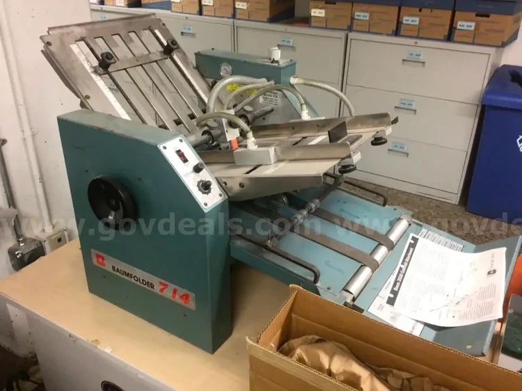 Used Baum Does Not Apply Paper Folders Delaware US | United Machine Co. #1565186