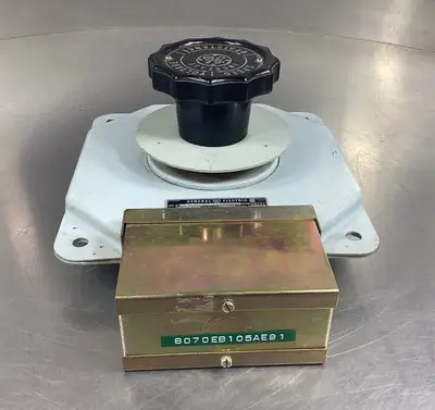 General Electric Rheostat, 600 Volt, Cat.# 8070EB105AE91 806 Ohms 4B