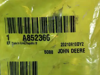 NEW JOHN DEERE A852366