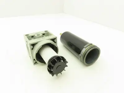 Numatics F22A-02AM Pneumatic Air Filter 40 Micron Sight Glass 200PSI Max 1/4"NPT